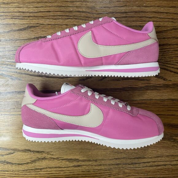 Nike W Cortez Playful Pink White Casual Women's Shoes Sneakers Sizes 7 7.5 8 8.5 - Picture 3 of 6